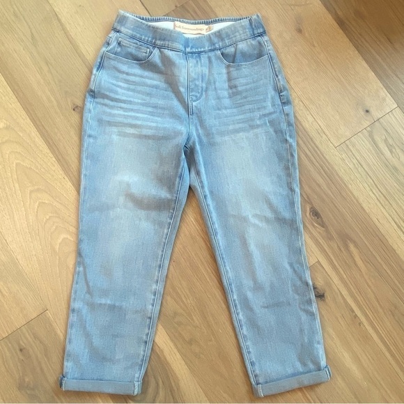 SOFT SURROUNDINGS Pull On Light Wash Cropped Jeans Jeggings - Picture 1 of 9